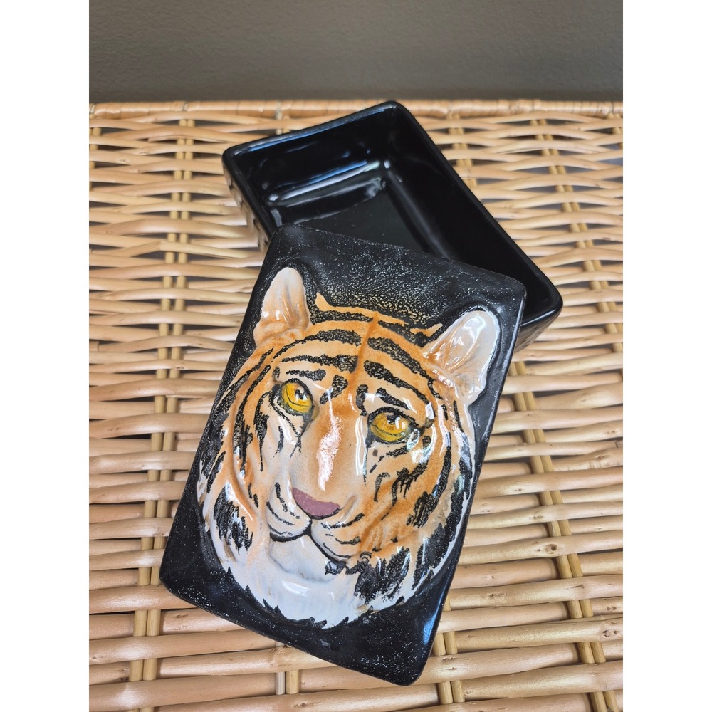 Taste Seller by Sigma Tiger Trinket Box Ceramic Italy Hand Painted Jewelry Dish